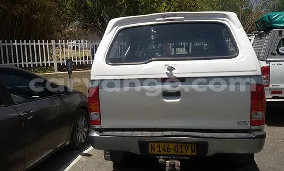 Buy Used Toyota Hilux White Car in Windhoek in Namibia Buy Used Toyota Hilux White Car in Windhoek in Namibia