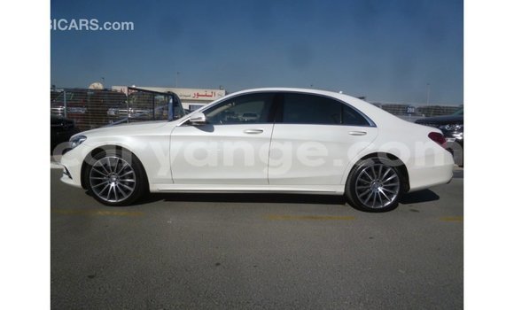 Buy Import Mercedes-Benz 190 White Car in Import - Dubai in Namibia Buy Import Mercedes-Benz 190 White Car in Import - Dubai in Namibia