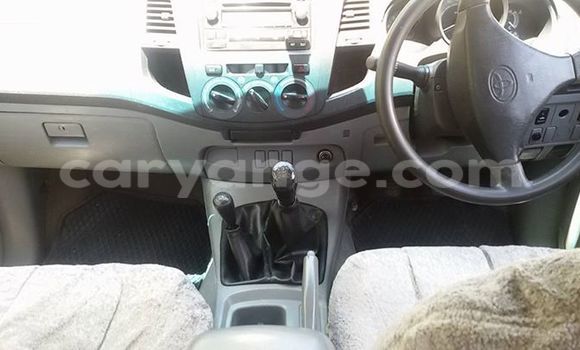 Buy Used Toyota Hilux White Car in Windhoek in Namibia Buy Used Toyota Hilux White Car in Windhoek in Namibia