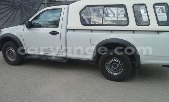 Acheter Occasion Voiture Isuzu D–MAX Blanc à Windhoek, Namibie