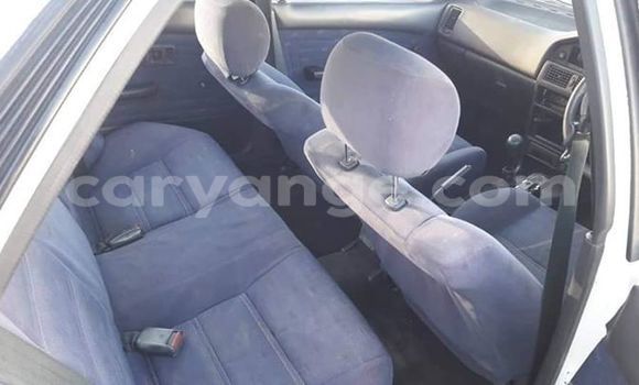 Acheter Occasion Voiture Toyota Corolla Blanc à Windhoek, Namibie Acheter Occasion Voiture Toyota Corolla Blanc à Windhoek, Namibie