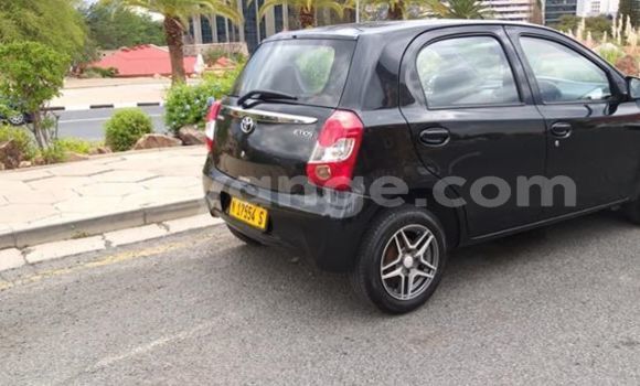 Acheter Occasion Voiture Toyota Etios Noir à Windhoek, Namibie Acheter Occasion Voiture Toyota Etios Noir à Windhoek, Namibie