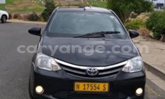 Acheter Occasion Voiture Toyota Etios Noir à Windhoek, Namibie Acheter Occasion Voiture Toyota Etios Noir à Windhoek, Namibie
