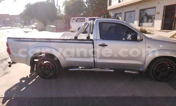 Acheter Occasion Voiture Toyota Hilux Gris à Tsumeb, Oshikoto Acheter Occasion Voiture Toyota Hilux Gris à Tsumeb, Oshikoto