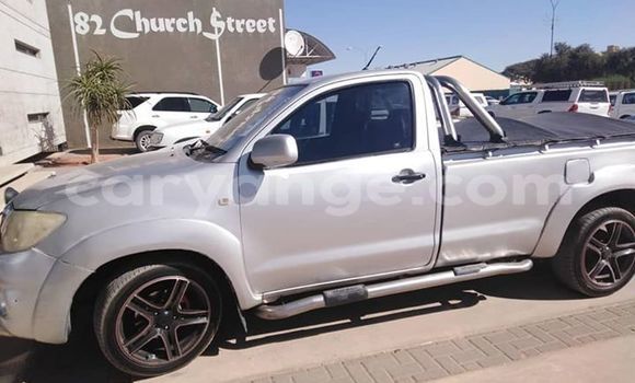 Acheter Occasion Voiture Toyota Hilux Gris à Tsumeb, Oshikoto Acheter Occasion Voiture Toyota Hilux Gris à Tsumeb, Oshikoto