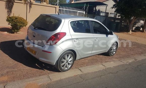 Acheter Occasion Voiture Hyundai I20 Gris à Windhoek, Namibie Acheter Occasion Voiture Hyundai I20 Gris à Windhoek, Namibie