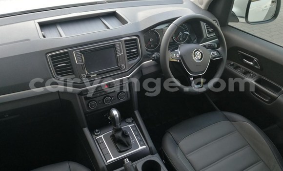 Buy Used Volkswagen Amarok White Car in Bethanien in Karas Buy Used Volkswagen Amarok White Car in Bethanien in Karas