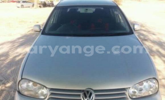 Acheter Occasion Voiture Volkswagen Golf Gris à Windhoek, Namibie Acheter Occasion Voiture Volkswagen Golf Gris à Windhoek, Namibie