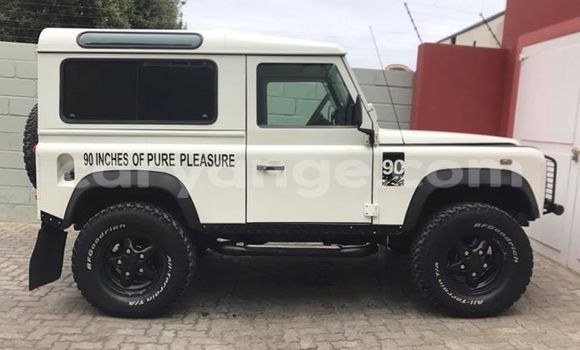 Buy Used Land Rover Defender White Car in Windhoek in Namibia