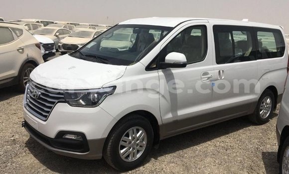 Buy Import Hyundai Accent White Car in Import - Dubai in Namibia Buy Import Hyundai Accent White Car in Import - Dubai in Namibia