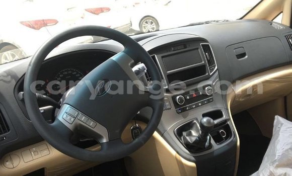 Buy Import Hyundai Accent White Car in Import - Dubai in Namibia Buy Import Hyundai Accent White Car in Import - Dubai in Namibia