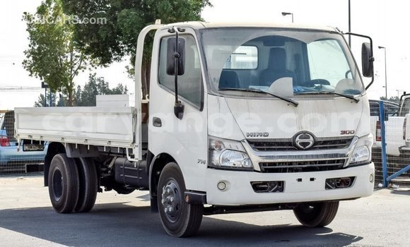 Buy Import Hino 300 Series White Truck in Import - Dubai in Namibia