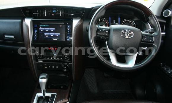 Buy Used Toyota Fortuner White Car in Gobabis in Omaheke Buy Used Toyota Fortuner White Car in Gobabis in Omaheke