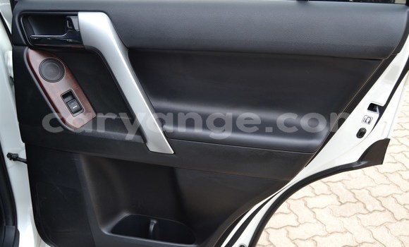 Buy Used Toyota Prado White Car in Gobabis in Omaheke Buy Used Toyota Prado White Car in Gobabis in Omaheke