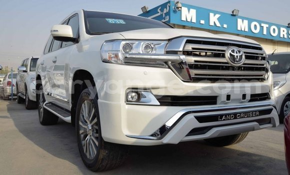 Buy Import Toyota Land Cruiser White Car in Import - Dubai in Namibia Buy Import Toyota Land Cruiser White Car in Import - Dubai in Namibia