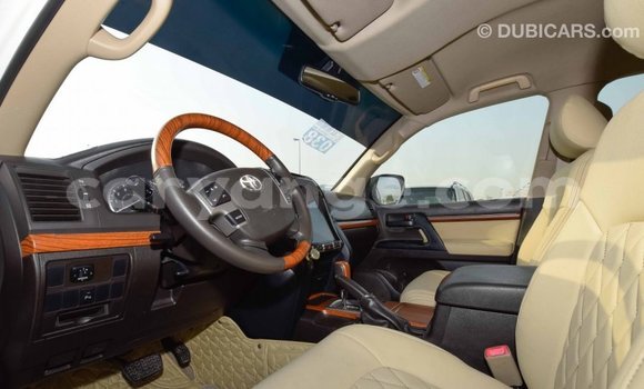 Buy Import Toyota Land Cruiser White Car in Import - Dubai in Namibia Buy Import Toyota Land Cruiser White Car in Import - Dubai in Namibia