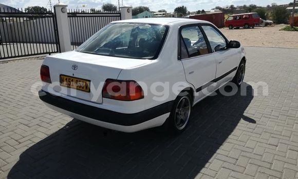 Acheter Occasion Voiture Toyota Corolla Blanc à Windhoek, Namibie Acheter Occasion Voiture Toyota Corolla Blanc à Windhoek, Namibie