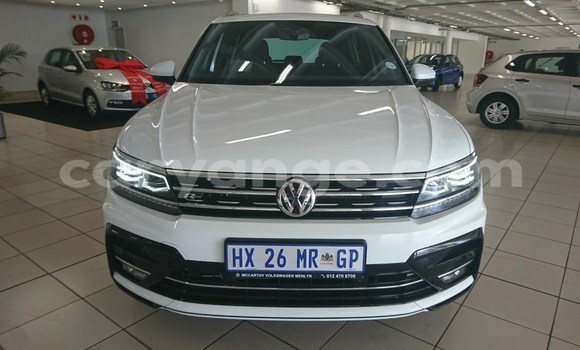 Acheter Occasion Voiture Volkswagen Tiguan Blanc à Karasburg, Karas Acheter Occasion Voiture Volkswagen Tiguan Blanc à Karasburg, Karas