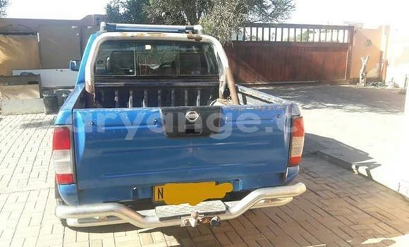 Acheter Occasion Voiture Nissan Hardbody Bleu à Windhoek, Namibie Acheter Occasion Voiture Nissan Hardbody Bleu à Windhoek, Namibie