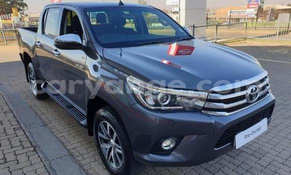 Buy Used Toyota Hilux Silver Car in Gobabis in Omaheke Buy Used Toyota Hilux Silver Car in Gobabis in Omaheke