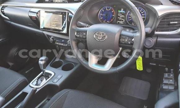 Buy Used Toyota Hilux Silver Car in Gobabis in Omaheke Buy Used Toyota Hilux Silver Car in Gobabis in Omaheke