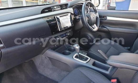 Buy Used Toyota Hilux Silver Car in Gobabis in Omaheke Buy Used Toyota Hilux Silver Car in Gobabis in Omaheke