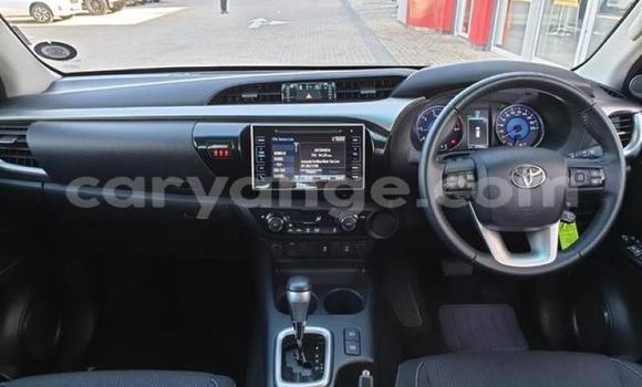 Buy Used Toyota Hilux Silver Car in Gobabis in Omaheke Buy Used Toyota Hilux Silver Car in Gobabis in Omaheke