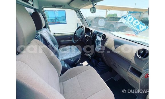Buy Import Toyota Land Cruiser White Car in Import - Dubai in Namibia Buy Import Toyota Land Cruiser White Car in Import - Dubai in Namibia
