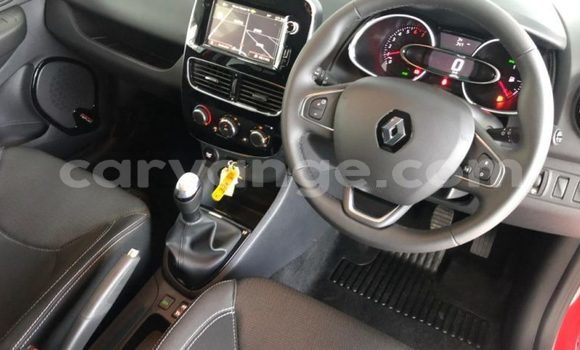 Buy Used Renault Clio Red Car in Henties Bay in Erongo Buy Used Renault Clio Red Car in Henties Bay in Erongo