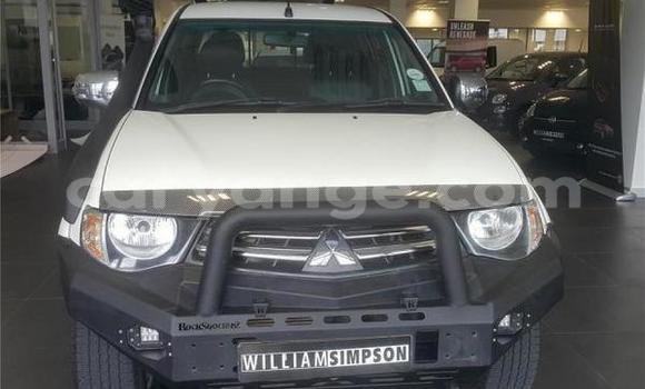 Acheter Occasion Voiture Mitsubishi Triton Autre à Katima Mulilo, Caprivi Acheter Occasion Voiture Mitsubishi Triton Autre à Katima Mulilo, Caprivi