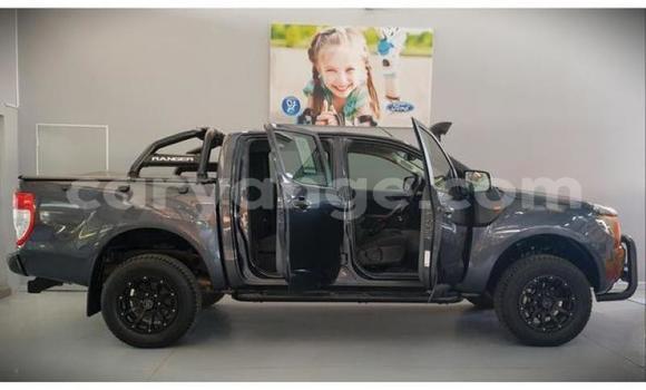 Acheter Occasion Voiture Ford Ranger Noir à Henties Bay, Erongo Acheter Occasion Voiture Ford Ranger Noir à Henties Bay, Erongo