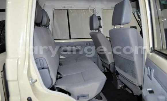 Acheter Occasion Voiture Toyota Land Cruiser Autre à Karasburg, Karas Acheter Occasion Voiture Toyota Land Cruiser Autre à Karasburg, Karas