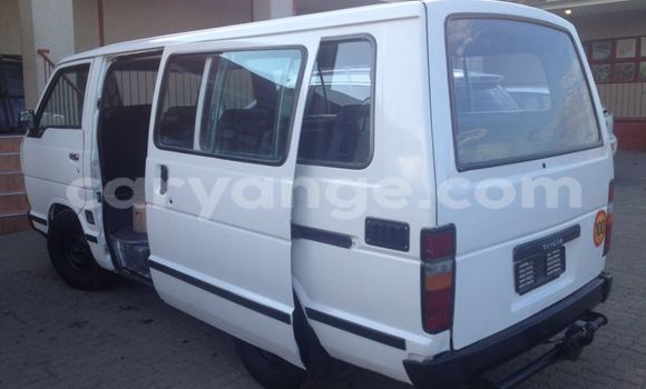 Buy Used Toyota 4Runner White Car in Windhoek in Namibia Buy Used Toyota 4Runner White Car in Windhoek in Namibia