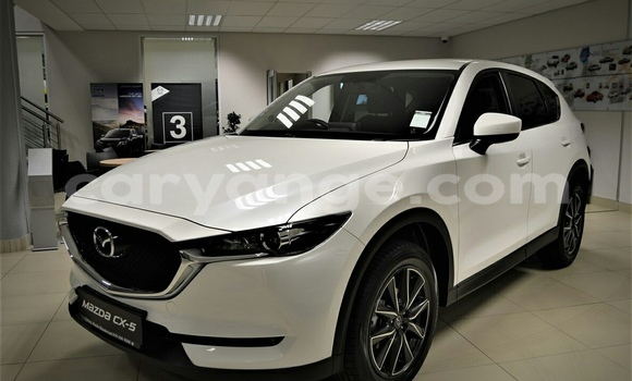 Buy Import Mazda CX–5 White Car in Usakos in Erongo Buy Import Mazda CX–5 White Car in Usakos in Erongo
