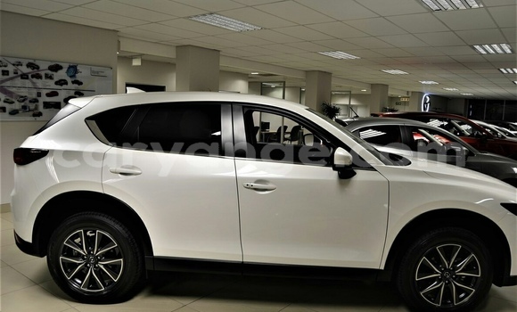 Buy Import Mazda CX–5 White Car in Usakos in Erongo Buy Import Mazda CX–5 White Car in Usakos in Erongo
