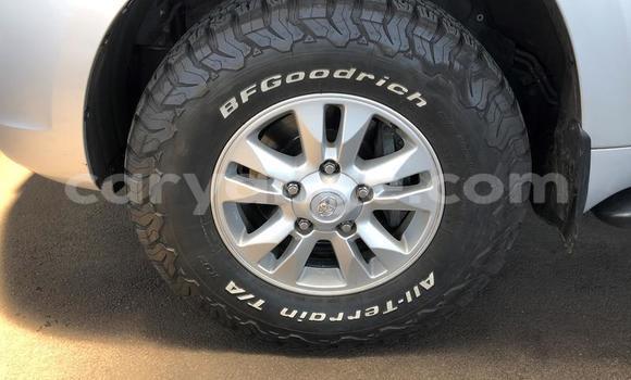 Acheter Occasion Voiture Toyota Land Cruiser Gris à Gobabis, Omaheke Acheter Occasion Voiture Toyota Land Cruiser Gris à Gobabis, Omaheke