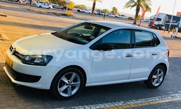 Acheter Occasion Voiture Volkswagen Polo Blanc à Windhoek, Namibie Acheter Occasion Voiture Volkswagen Polo Blanc à Windhoek, Namibie