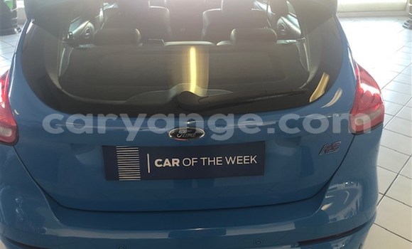 Acheter Occasion Voiture Ford Focus RS Bleu à Grootfontein, Namibie Acheter Occasion Voiture Ford Focus RS Bleu à Grootfontein, Namibie