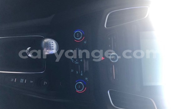 Acheter Occasion Voiture Ford Focus RS Bleu à Grootfontein, Namibie Acheter Occasion Voiture Ford Focus RS Bleu à Grootfontein, Namibie