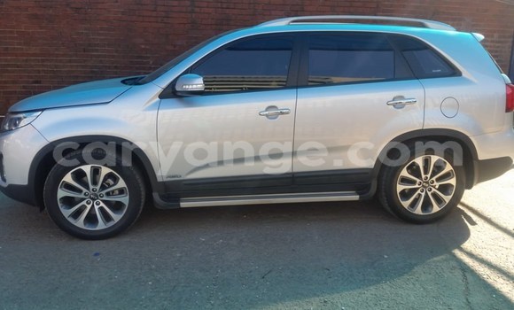 Buy Used Kia Sorento Silver Car in Windhoek in Namibia Buy Used Kia Sorento Silver Car in Windhoek in Namibia