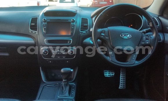 Buy Used Kia Sorento Silver Car in Windhoek in Namibia Buy Used Kia Sorento Silver Car in Windhoek in Namibia