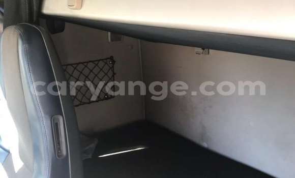 Buy Used Volvo FH10 White Truck in Windhoek in Namibia Buy Used Volvo FH10 White Truck in Windhoek in Namibia