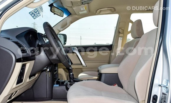 Acheter Import Voiture Toyota Prado Autre à Import - Dubai, Namibie Acheter Import Voiture Toyota Prado Autre à Import - Dubai, Namibie
