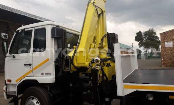 Buy Used Isuzu FTR 850 White Truck in Windhoek in Namibia Buy Used Isuzu FTR 850 White Truck in Windhoek in Namibia