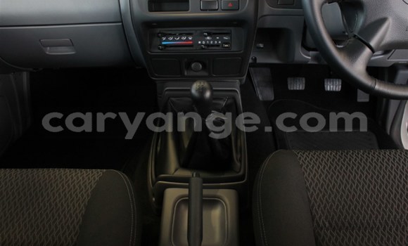 Buy Used Nissan Hardbody White Car in Gobabis in Omaheke Buy Used Nissan Hardbody White Car in Gobabis in Omaheke