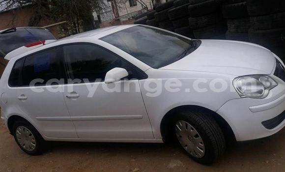 Acheter Occasion Voiture Volkswagen Polo Blanc à Windhoek, Namibie Acheter Occasion Voiture Volkswagen Polo Blanc à Windhoek, Namibie