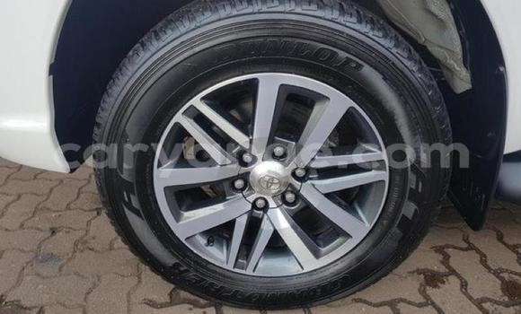 Buy Used Toyota Hilux White Car in Windhoek in Namibia Buy Used Toyota Hilux White Car in Windhoek in Namibia