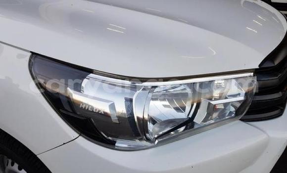 Buy Used Toyota Hilux White Car in Windhoek in Namibia Buy Used Toyota Hilux White Car in Windhoek in Namibia