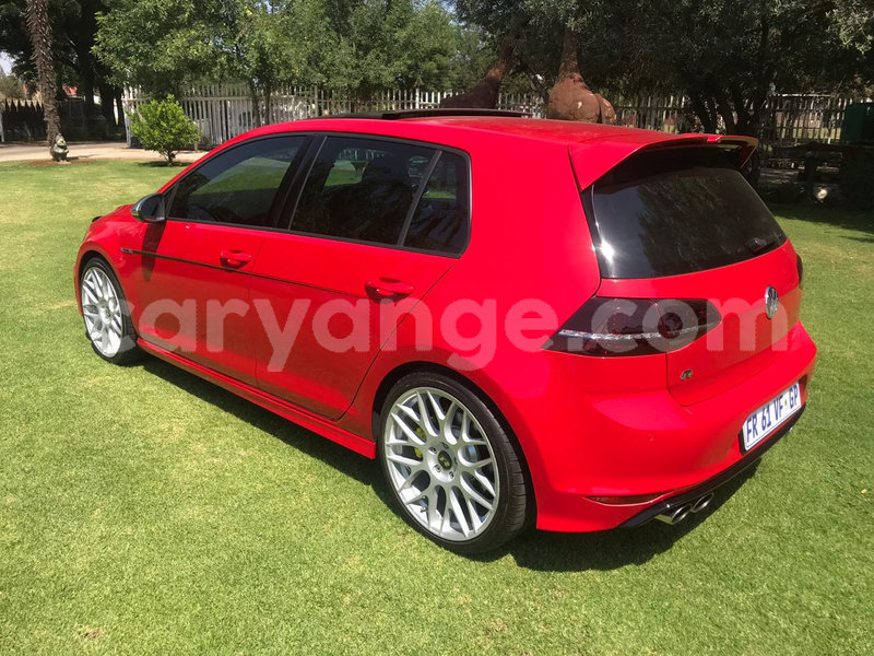 Big with watermark j3