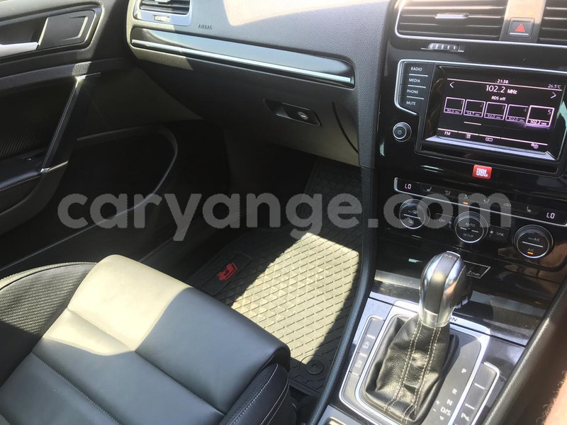 Big with watermark j7